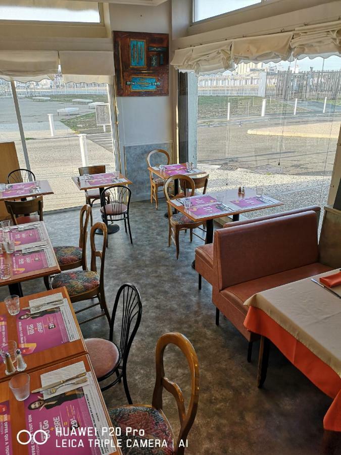 لا روشيل Hotel La Jetee Sud المظهر الخارجي الصورة